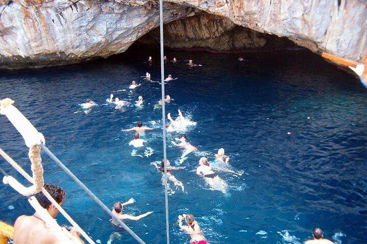 Alanya Piratbådtur med ubegrænset drikkevarer og frokost