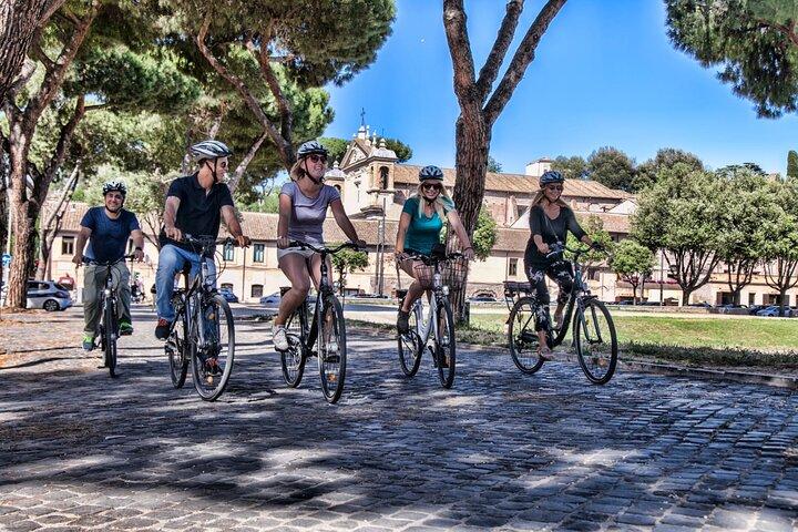 Tour en bicicleta eléctrica por la Vía Apia y los acueductos