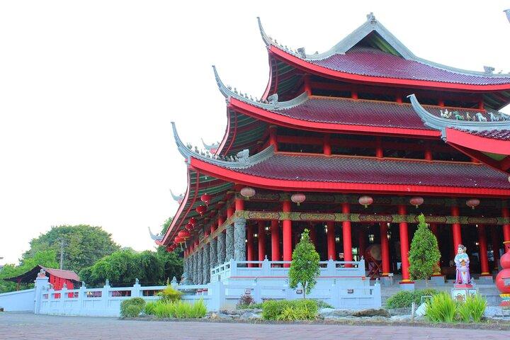 Semarang : visite privée personnalisée avec un guide local