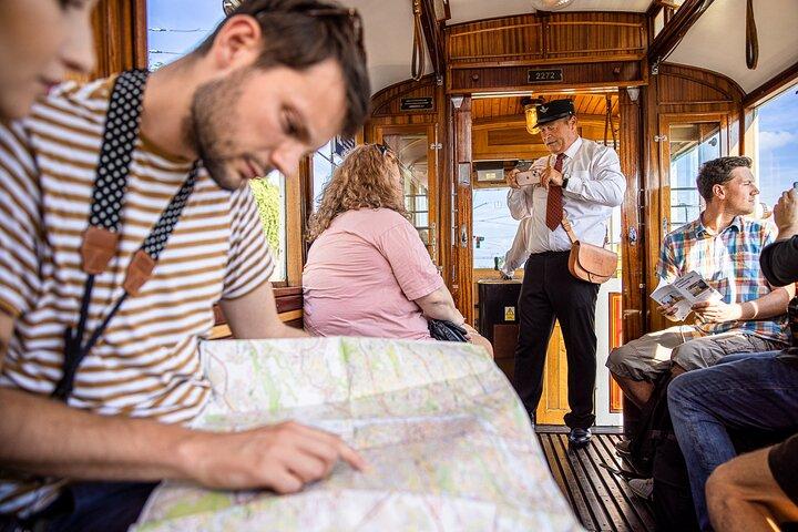 Prag Hopp på Hop av sightseeing spårvagn