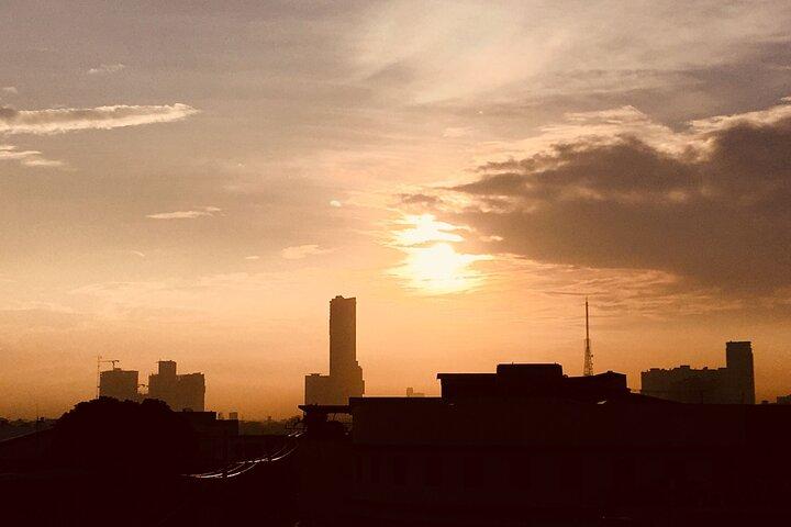 Tour privato a piedi personalizzato con una guida locale a Quezon City
