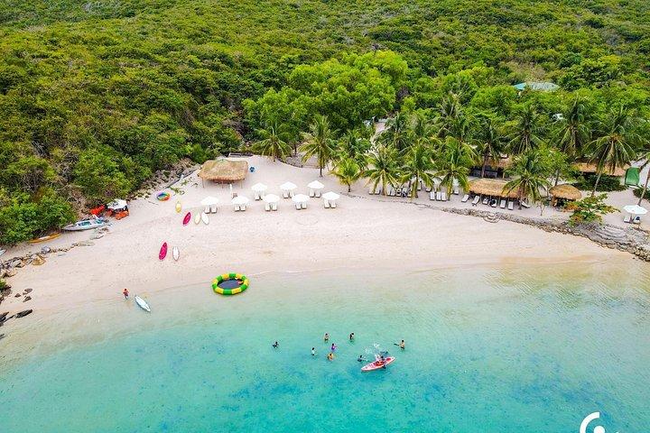ニャチャン:美しい島々への旅行とシュノーケリング