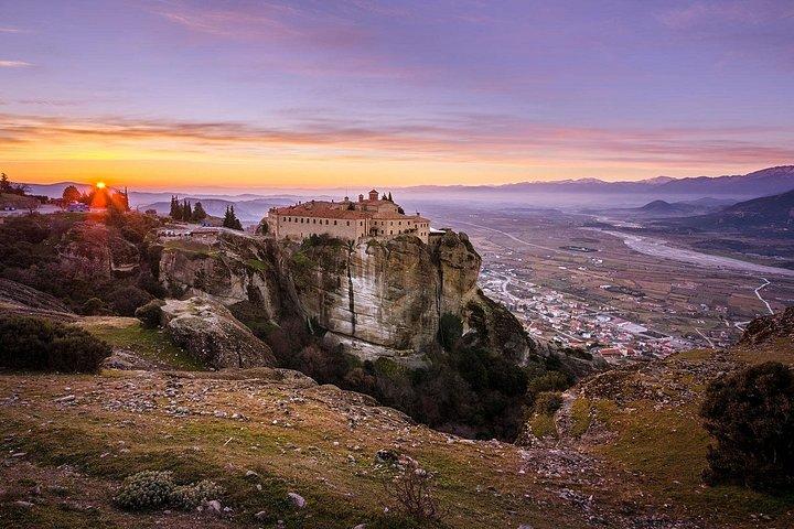 Meteora-solnedgang med kloster- og eremithuler-tur i lille gruppe