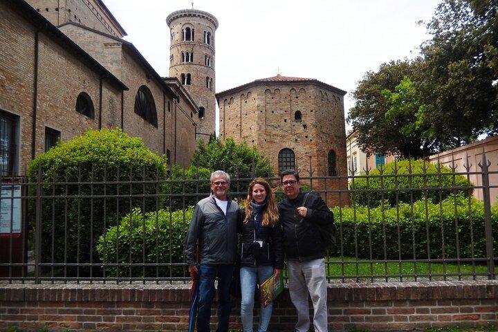 Recorrido privado por los mosaicos de Rávena y lo más destacado con un guía local