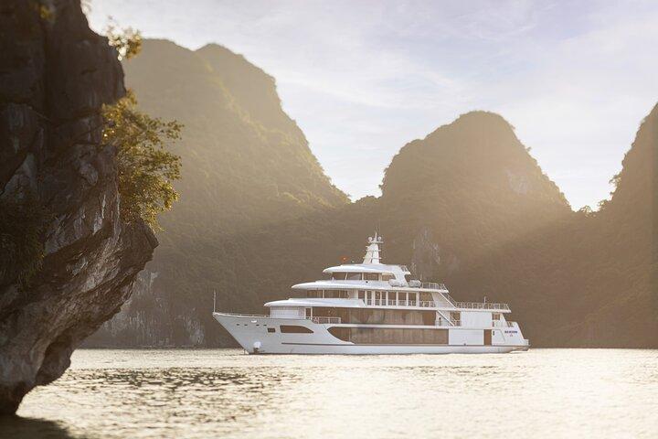 海タコ クルーズ - TOP VIP CRUISE - ハロン湾 1 日ツアー