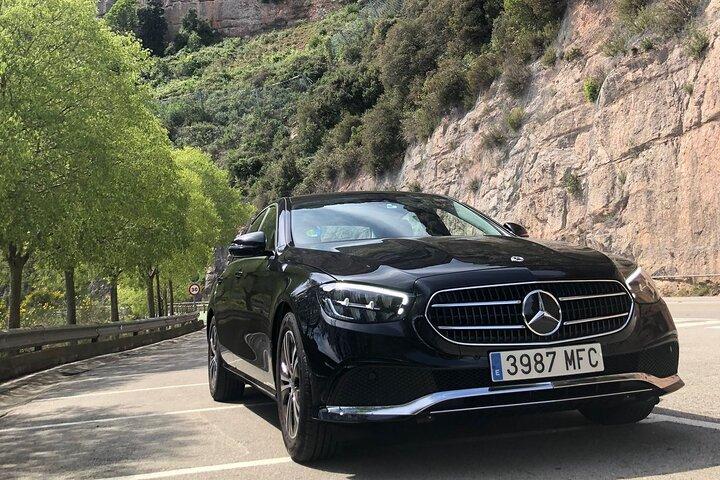 Transporte privado de Barcelona para Montserrat Ida e volta