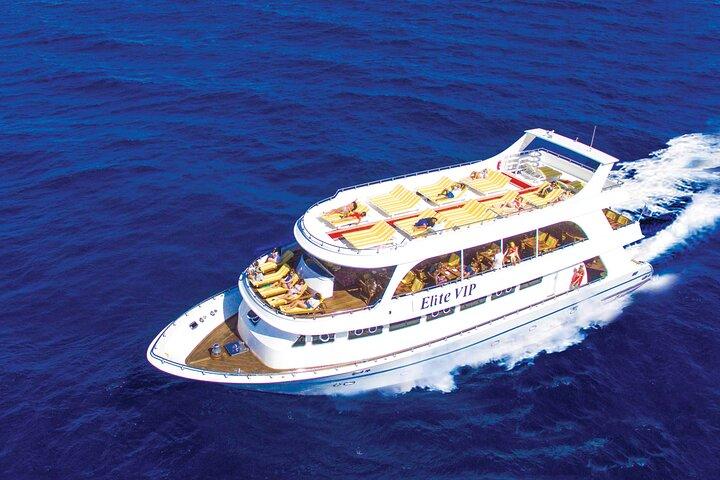 Sharm: crociera VIP Elite Ras Mohammed e White Island con pranzo