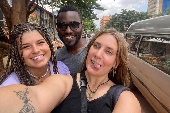 Experiência completa de passeio em Kampala