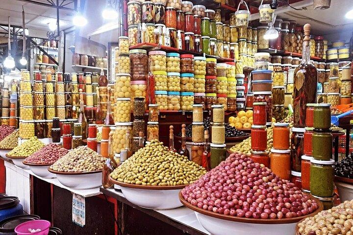 Marrakech Tasting Tour: Experience Local Street Food & Culture!