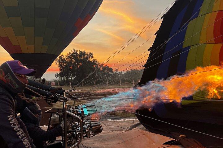 Luftballongsäventyr över Teotihuacan