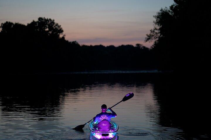Tour in kayak trasparente per piccoli gruppi del vecchio lago Hickory