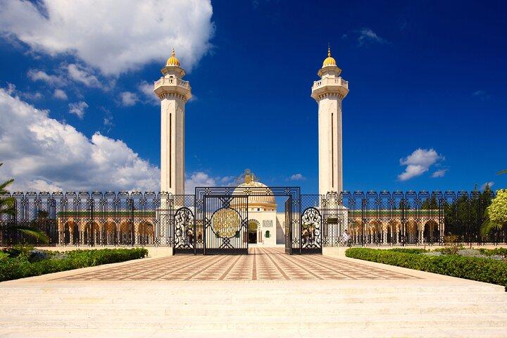 Private half-day excursion to the authentic Monastir