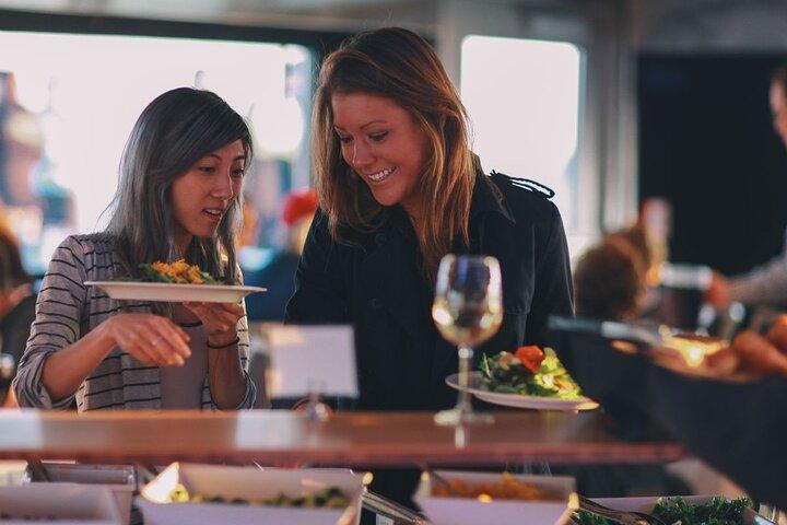 City Cruises Washington DC : Signature Mimosa Brunch Cruise