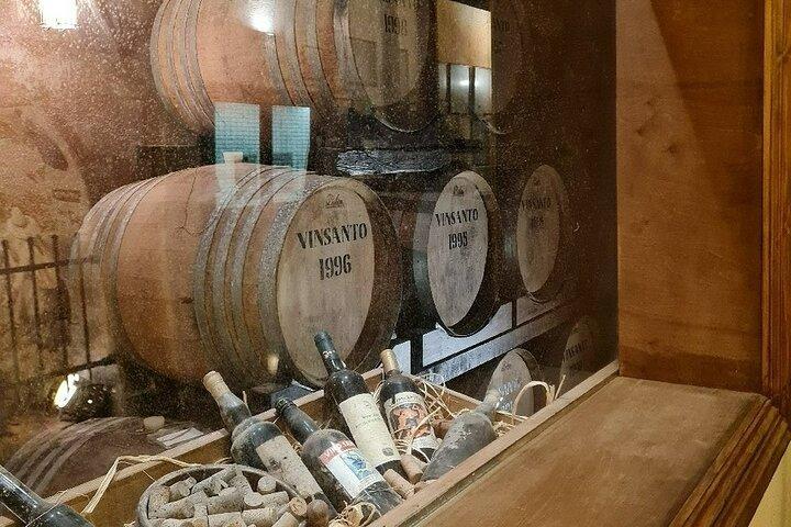 Weinprobe und Weinmuseum auf Santorin
