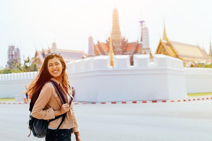 Visita guiada privada de medio día al Gran Palacio y los templos de Bangkok