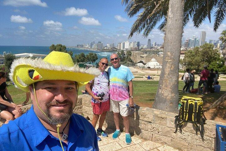 Soleil, mer et histoire: visite privée à la découverte de Tel Aviv et de Césarée