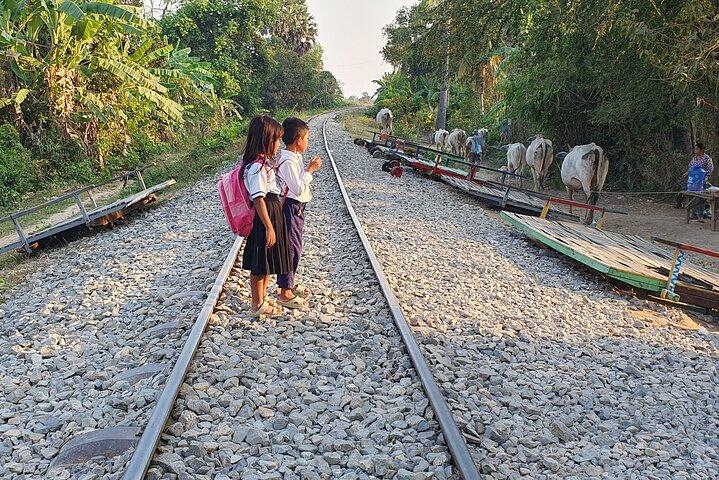 Bamboo Train, Killing Cave - Dagtrip vanuit Siem Reap