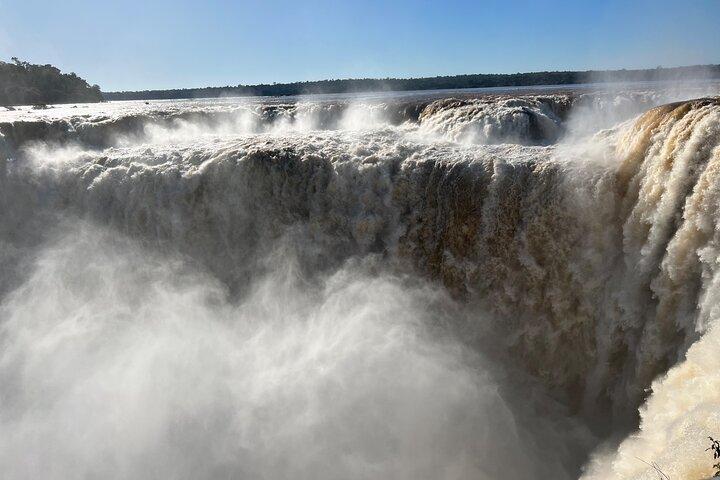 Iguazufallen - Besök båda sidor av fallen Brasilien och Argentina