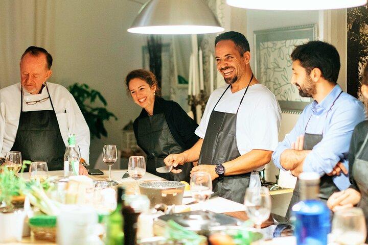 Premium Private Cooking menu completo di paella, tapas e sangria
