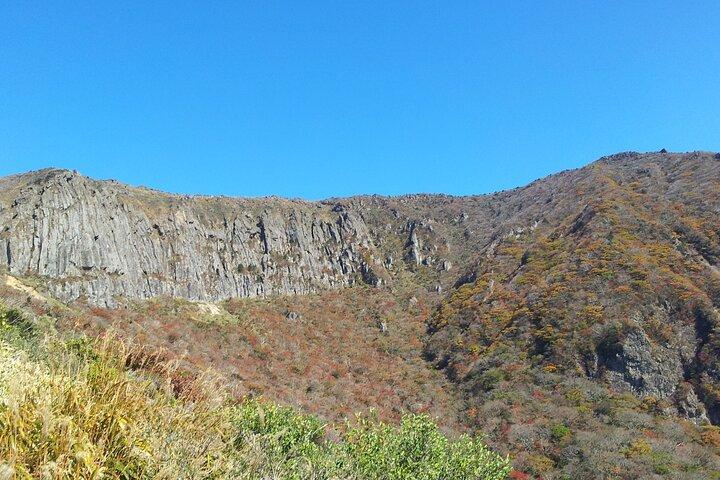 Jeju Island Private Taxi Tour: Mt. Hallasan e Cachoeiras