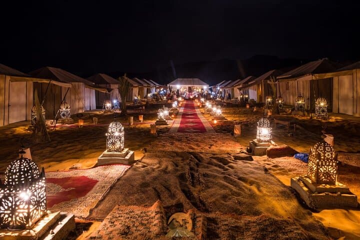 2-Day Luxury Sahara Tour: Fes to Marrakech or Fes
