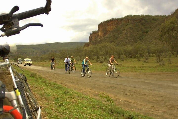 Nairobi: Hell's Gate Day Trip and Lake Naivasha Boat Ride