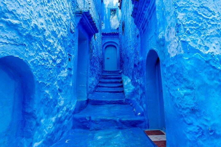 Viagem privada de dia inteiro a Chefchaouen, a Cidade Azul, saindo de Tânger