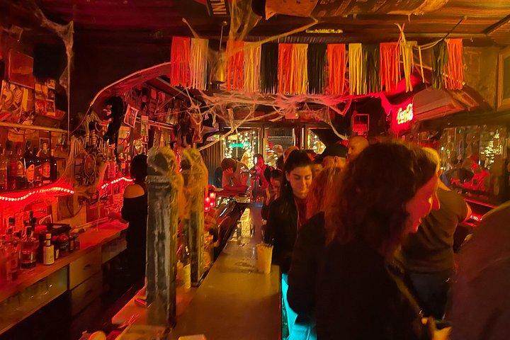 地元のパブのように出かけましょう ラヴァルのクロール / ツアー - バルセロナ