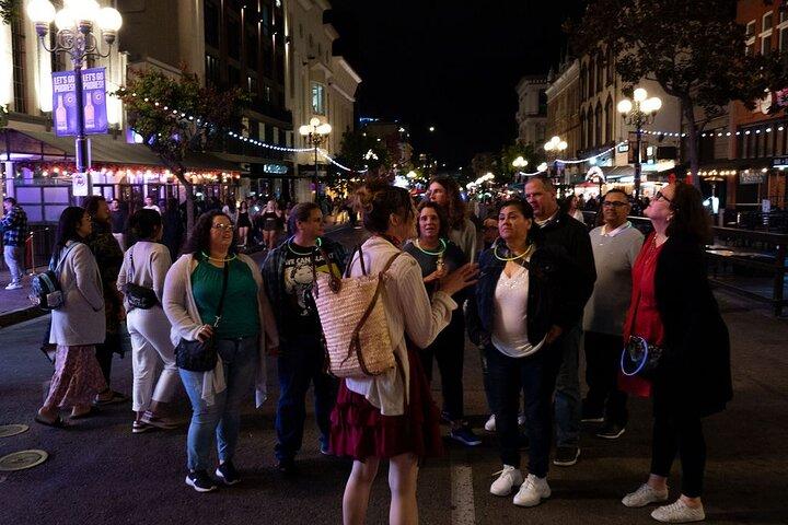 San Diego Booze og Boos Haunted Ghost Walking Tour