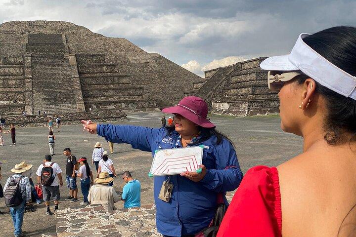Teotihuacán Guided Tour