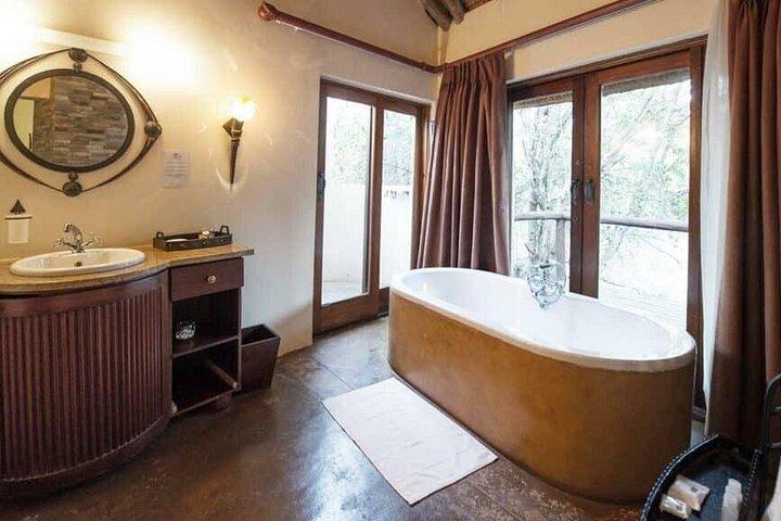5 Day Luxury Shishangeni Lodge Experience