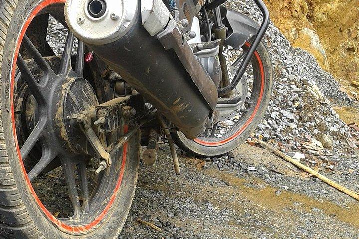 ゴールとゴール・ダッチ・フォート周辺の男性/女性向けバイクツアー