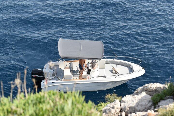 Bootverhuur in Dubrovnik, Kroatië. Cruise rond de kust en de eilanden van Dubrovnik