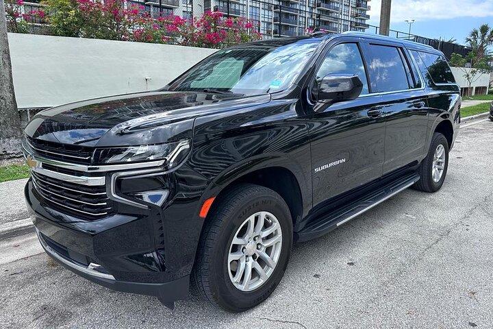 SUV Desde el Puerto de Miami hasta el Aeropuerto de Miami / Hotel Hasta 5pax