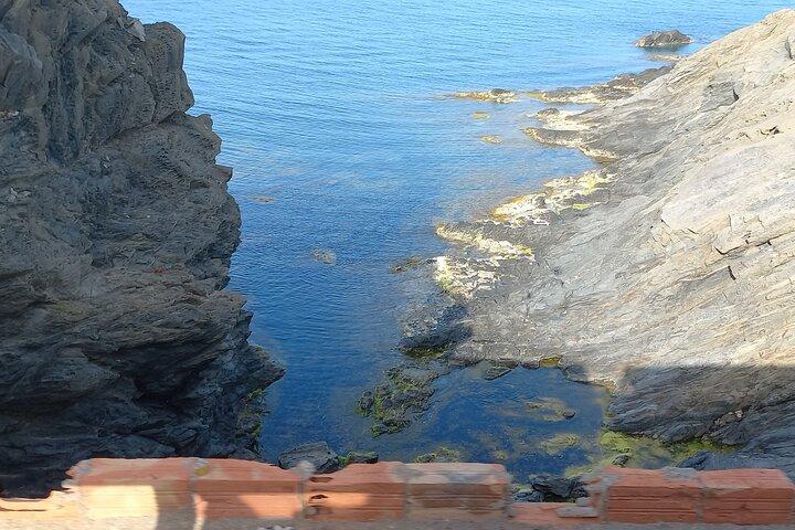 Private Tour from Barcelona to Cadaques With Guide