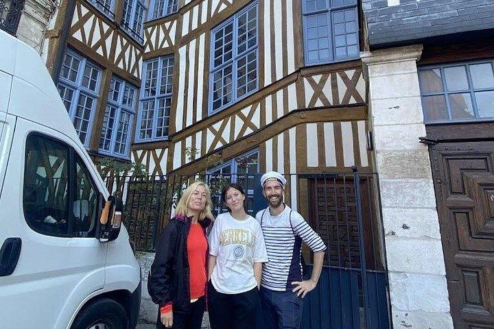 Walking and Guided Small Group Tour of Rouen's History