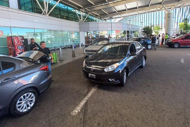 Private Airport Transfer In or Out: Ezeiza (EZE) – Buenos Aires