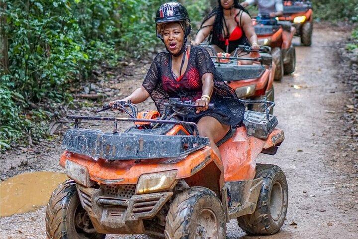 Cancun Wild Day: Zip Line + Quad + Cenote + Pranzo