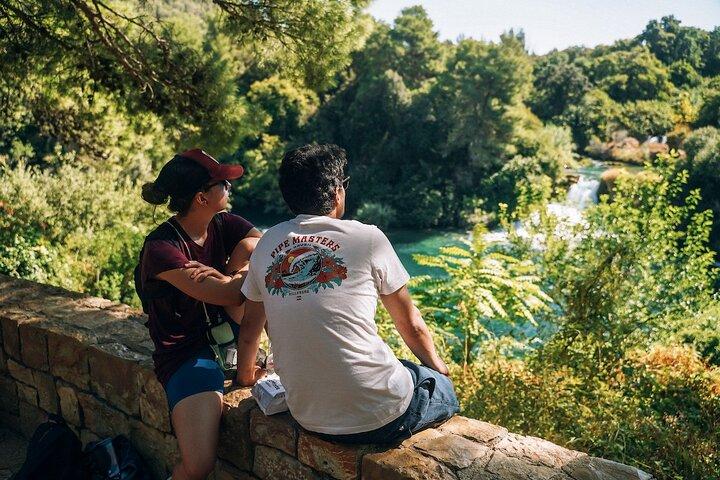 De Split: Cachoeiras Krka, excursão com degustação de comida e vinho