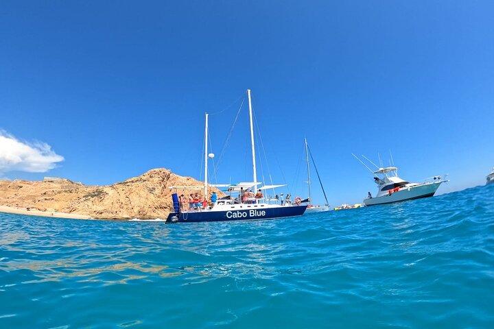 Crociera snorkeling a Cabo San Lucas con Open Bar e pranzo