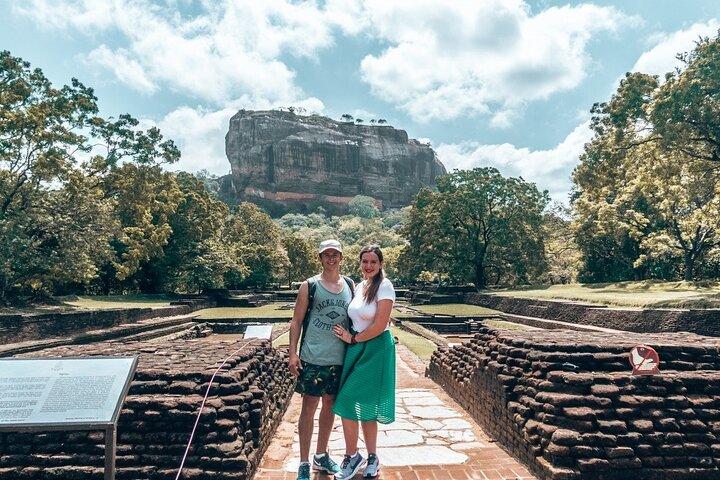 Excursão de 2 dias Dambulla Sigiriya Wilpattu Anuradhapura saindo de Colombo