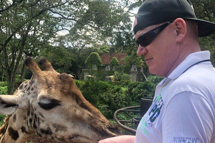 Excursion privée d'une journée à Nairobi au Giraffe Center et à Karen Blixen