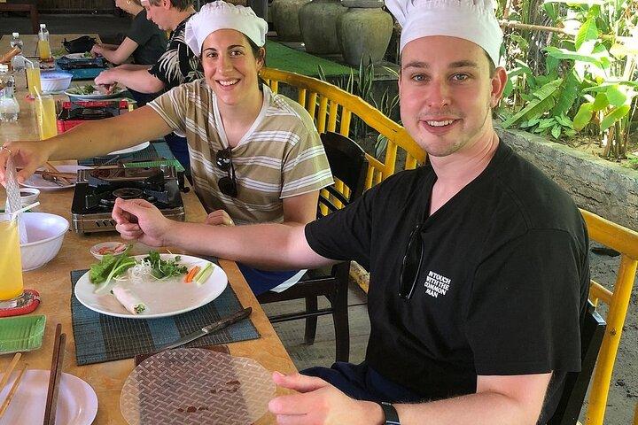 Ha Noi madlavningskursus med lokal markedsrundvisning
