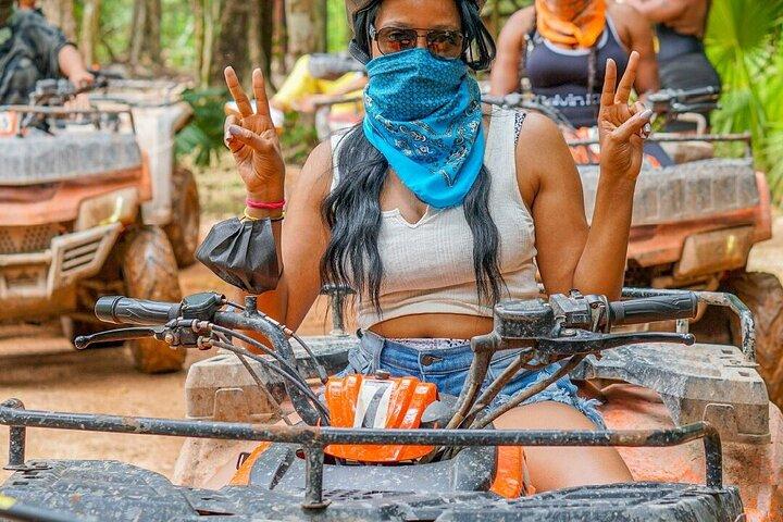 Cancun Wild Day: Zip Line + Quad + Cenote + Pranzo