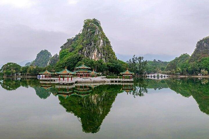Seven Star Crags Karst Cave Mirror Lake Bird Islands Tour Privado