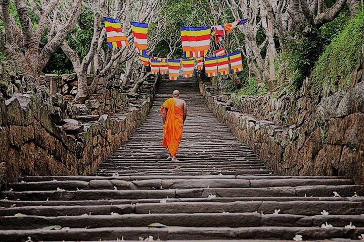 Excursión de un día a la antigua ciudad de Anuradhapura desde Negombo