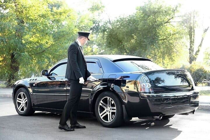 Private Transfer from Cape Town Airport to Cape Town