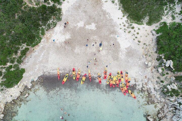Fornellsからのカヤックツアーとシュノーケリング