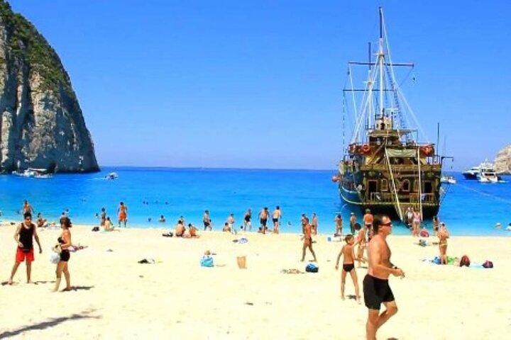 SPOTTING AV SKÖLDPÅDDA, SKÖLDPOLDÖÖ, KERI GROTTOR. Zakynthos Island..