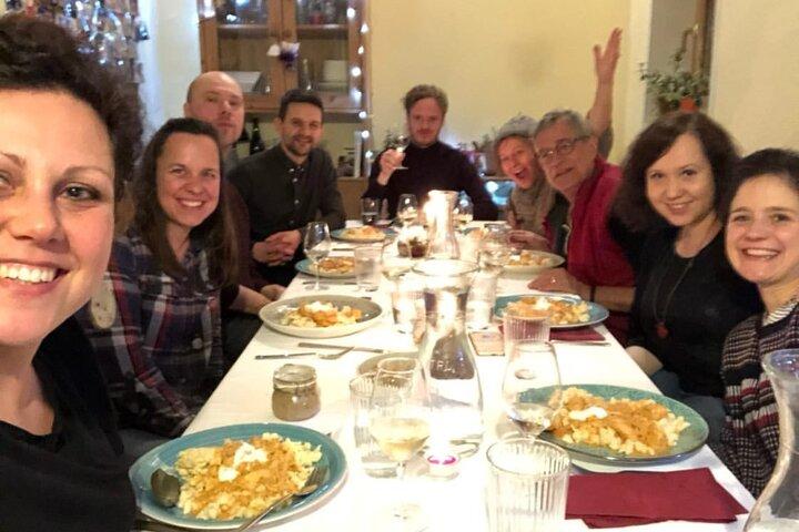 Jantar tradicional da vovó húngara em Budapeste